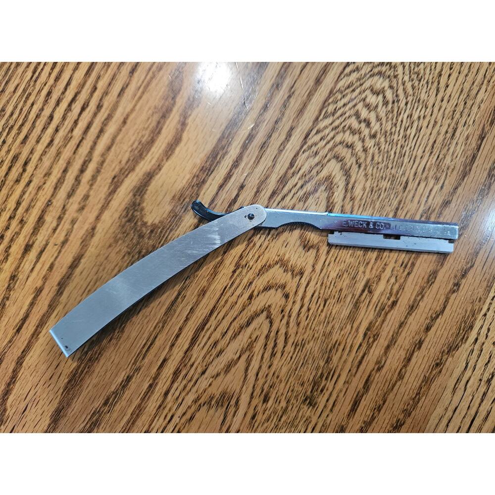 Vintage WECK HAIR SHAPER RAZOR - E. Weck & Co, NY .